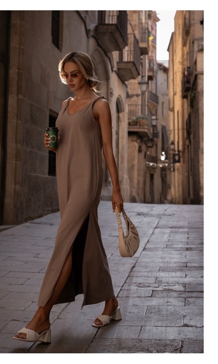 MOE Макси рокля с дълбоко изрязан гръб, Капучино