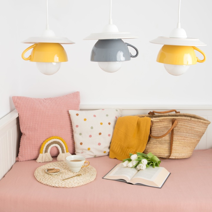 Lustra Deco Republic "Afternoon tea triple crazy yellow grey". 3x60W, cesti si farfurii ceramice