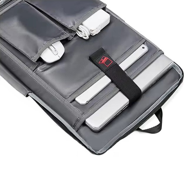 Rucsac laptop 15.6" business cu carcasa rigida din material impermeabil EVA, cu cifru antifurt, port de incarcare USB, GETICS, 30x8x45 cm, Negru
