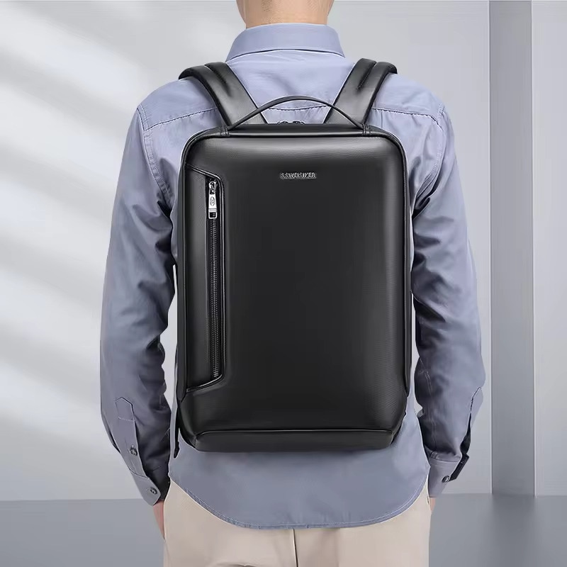 Rucsac laptop 15.6" business ingust, cu port de incarcare USB si detalii din piele ecologica, GETICS, 30x13x42 cm, Negru