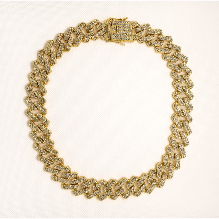 Arany kubai nyaklánc rozsdamentes acélból, cirkónium kövekkel 40cm