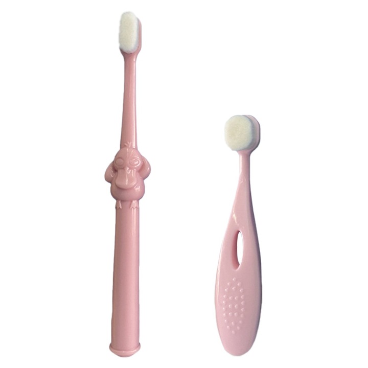 2 darab gyermekfogkefe szett, kis fejek, ergonomikus fogantyúk, többszínű