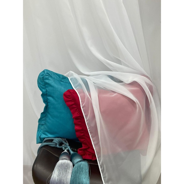 Perdea triplu voal, culoare alb, din colectia Stylish by Liz Line, cu rejansa, 500x245cm - PD0065