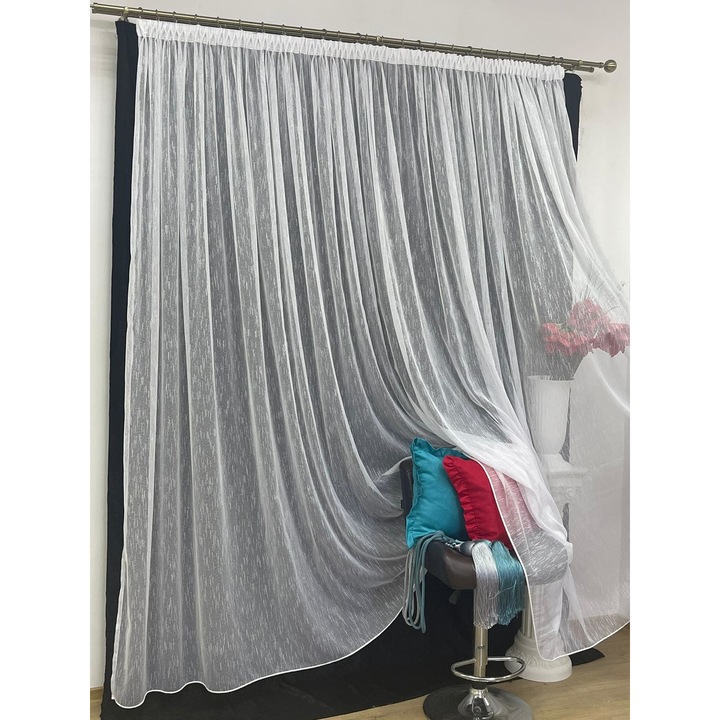 Perdea brodata, culoare alba, din colectia Borangique by Liz Line, cu rejansa, 250x245cm - PD00925