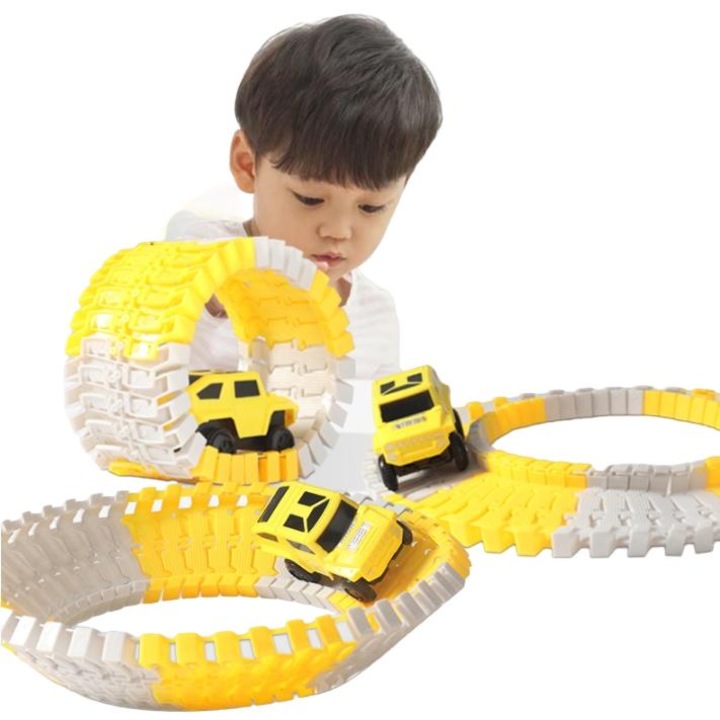 Set 236 piese de Constructie QttvbTna, 6 Masinute, Pista Flexibila, Multicolor, 3-6 Ani