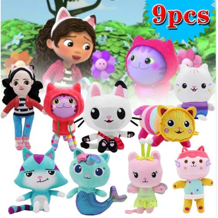 Set cu 9 jucarii de plus, tip Gabby's Dollhouse, Casa Papusilor, papusa Gabby, 25-35 cm