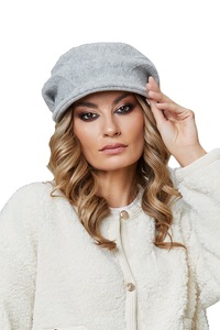 Caciuli si palarii dama