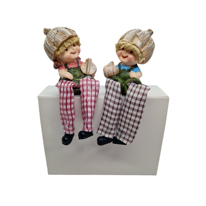 2 db gyanta figurából álló készlet 1-16cm modell