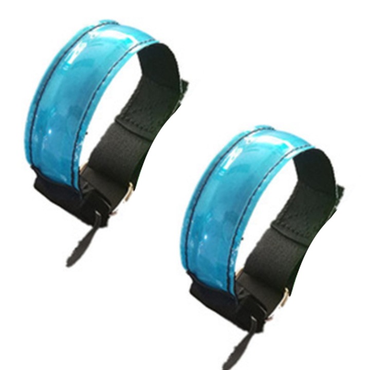 Set 2 bratari reflectorizante reincarcabile USB, albastru