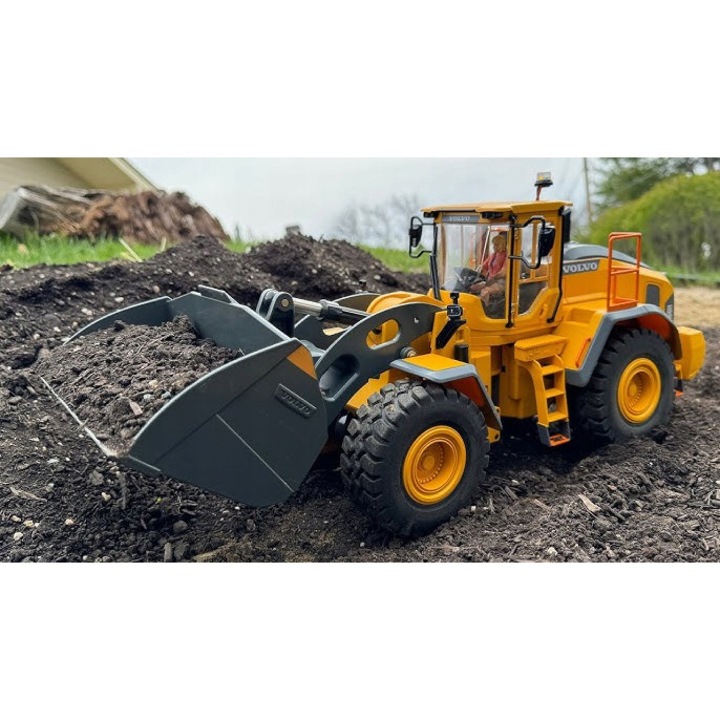 Булдозер с дистанционно управление Volvo L260H, мащаб 1:16, Double Eagle E592-003