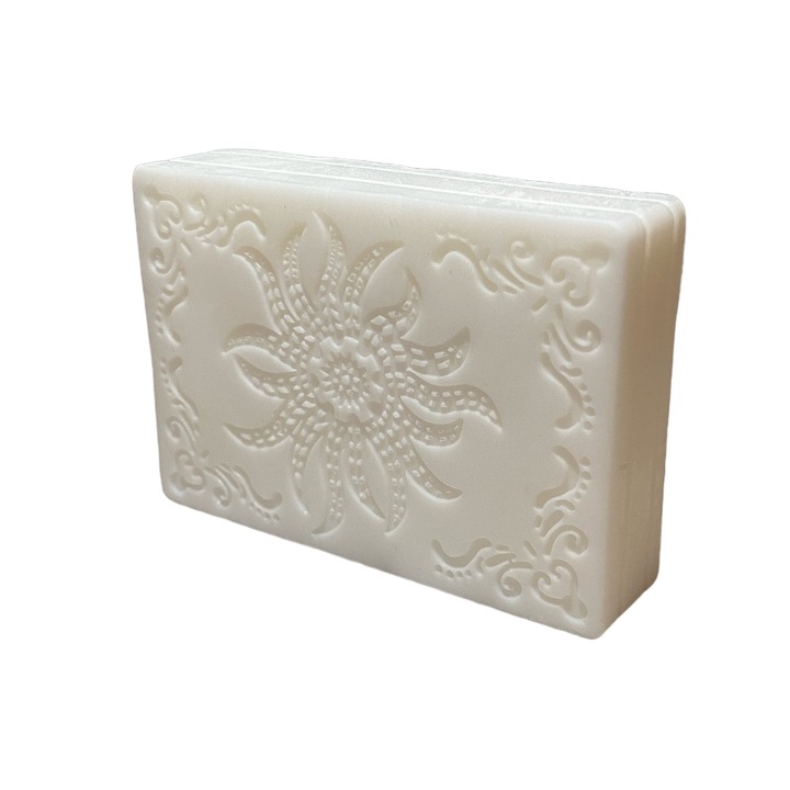 Sapun handmade cu lapte de capra, ulei de cocos, parfum cocos, 80 g