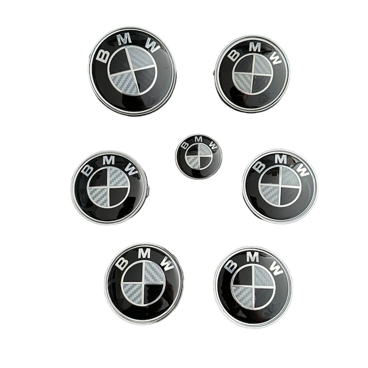 BMW embléma készlet 7 darab, White Black Carbon, motorháztető 82 mm csomagtartó 74 mm, kerékburkolatok 68 mm, kormány logó 44 mm, Bmw Series 1, 5, 6, 7, X1, X3, X5, X6, E60, F10, F12