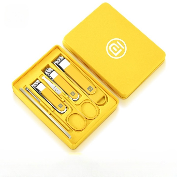 Set unghiere si clesti manichiura/pedichiura, 6 piese, inox, galben