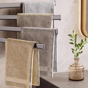 Suporturi si accesorii de baie