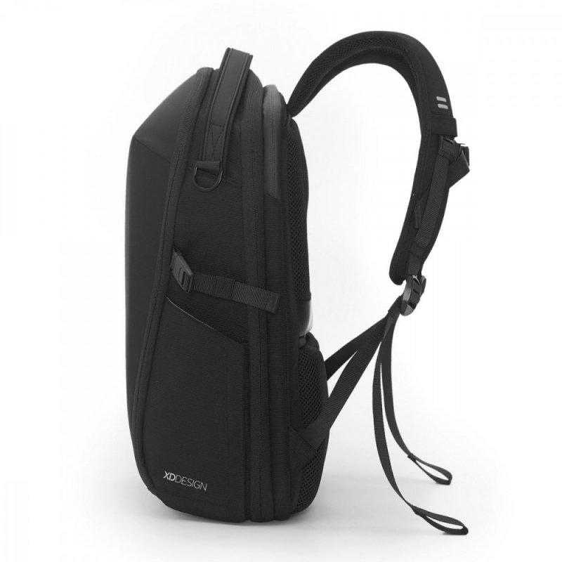 Rucsac laptop XD Design Bizz, materiale reciclate, extensibil, hidrofob, compartimentat, negru, 47x32x18/26cm