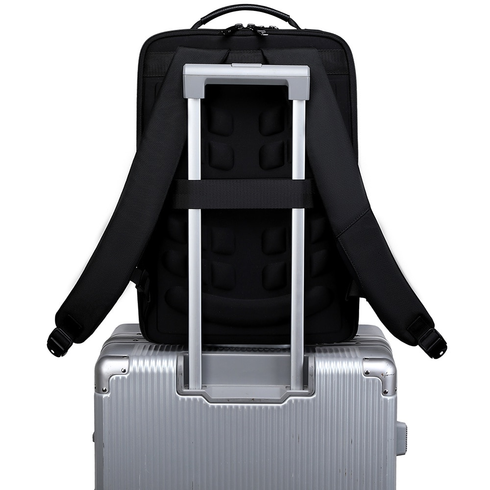 Rucsac business JOLAR Dunavor Office GP02371, piele naturala, laptop 15.6 inch, USB si Type-C, 15 L, Negru