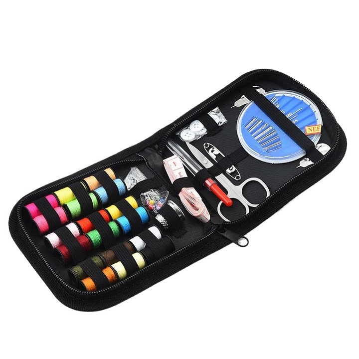 Set de cusut, 67 piese, negru, etui inclus