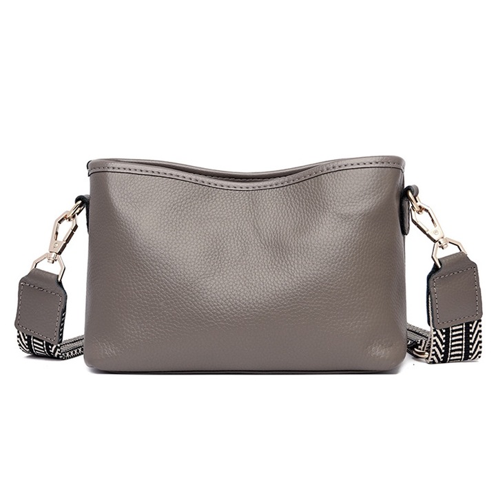 QttvbTna válltáska, bőr, 20x14x8cm