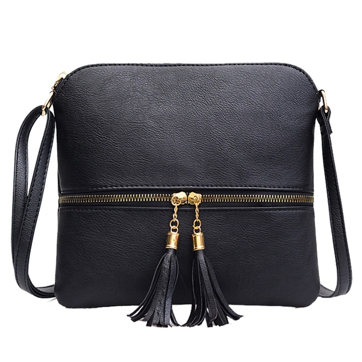 Női válltáska, bojttal, fekete, PU anyagú, hordható crossbody