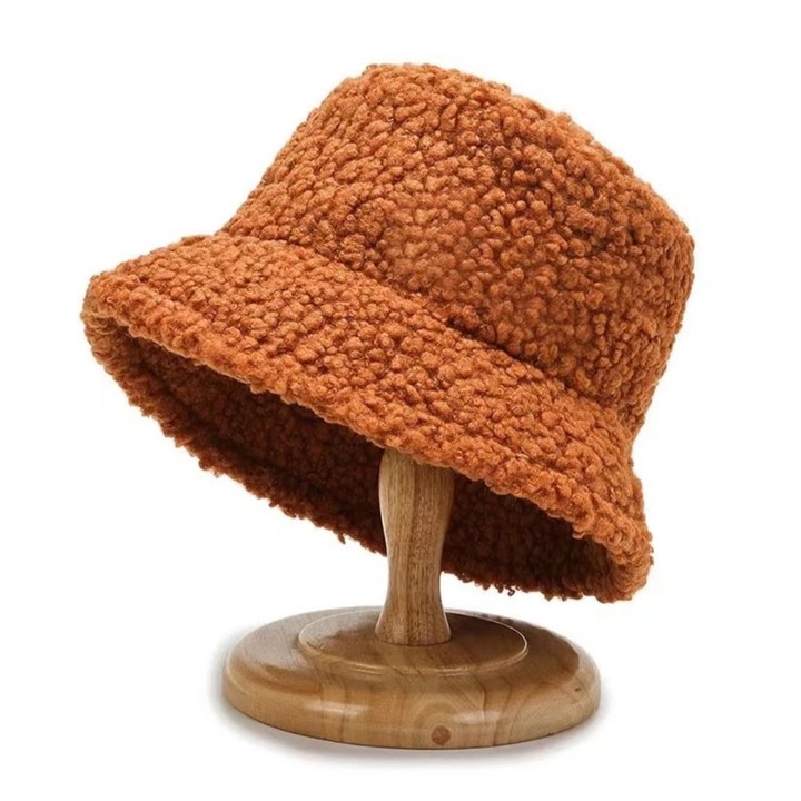 Jormftte téli sapka, vödör típusú sapka, karamell színű, összecsukható, nőknek