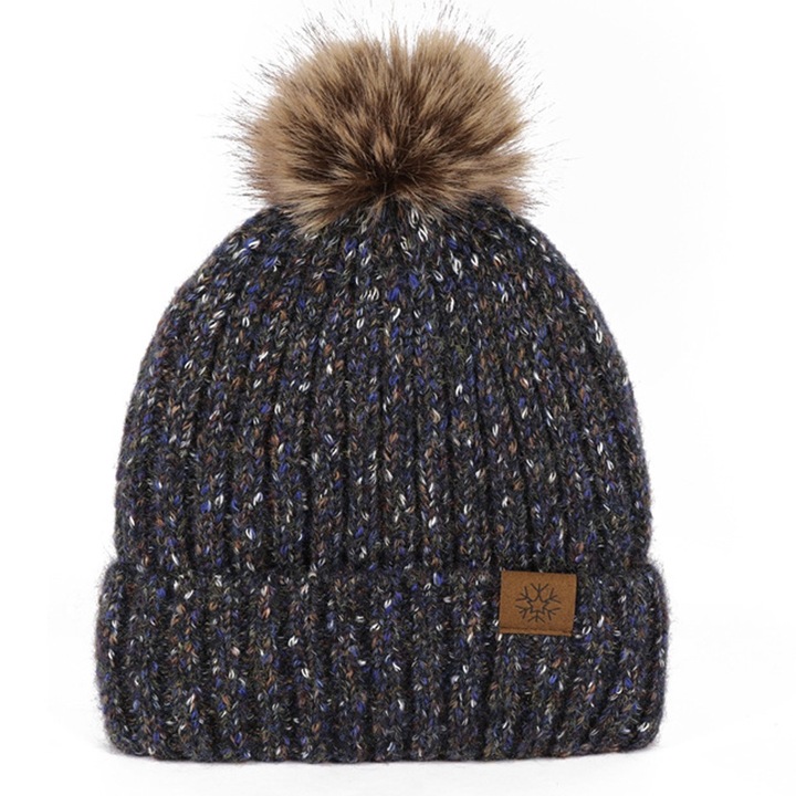 QttvbTna шапка, термо подплата, помпон, многоцветна, унисекс