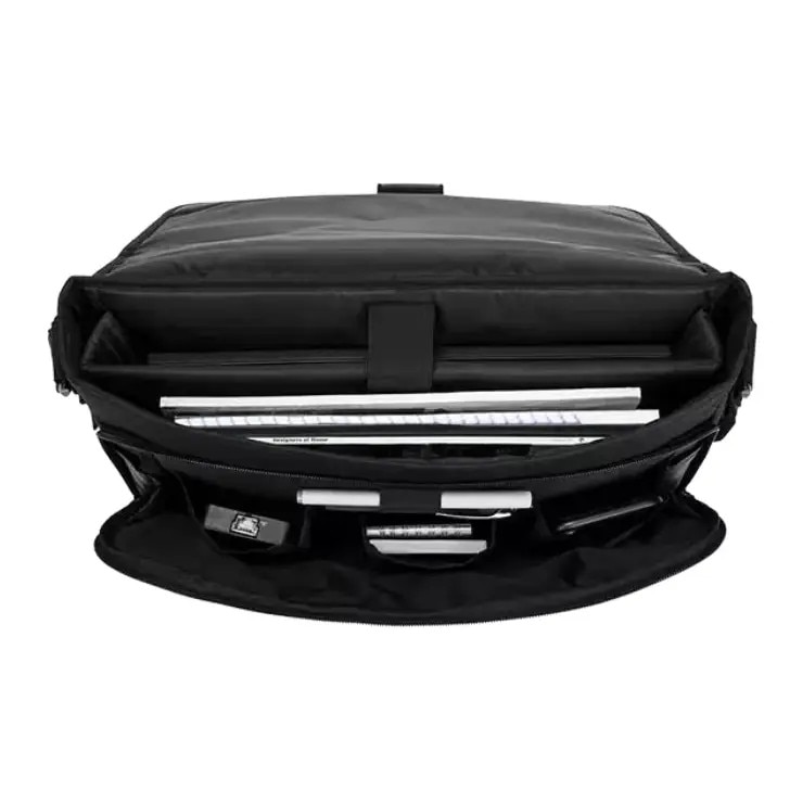 Lenovo ThinkPad 15.6-inch Essential Messenger Bag