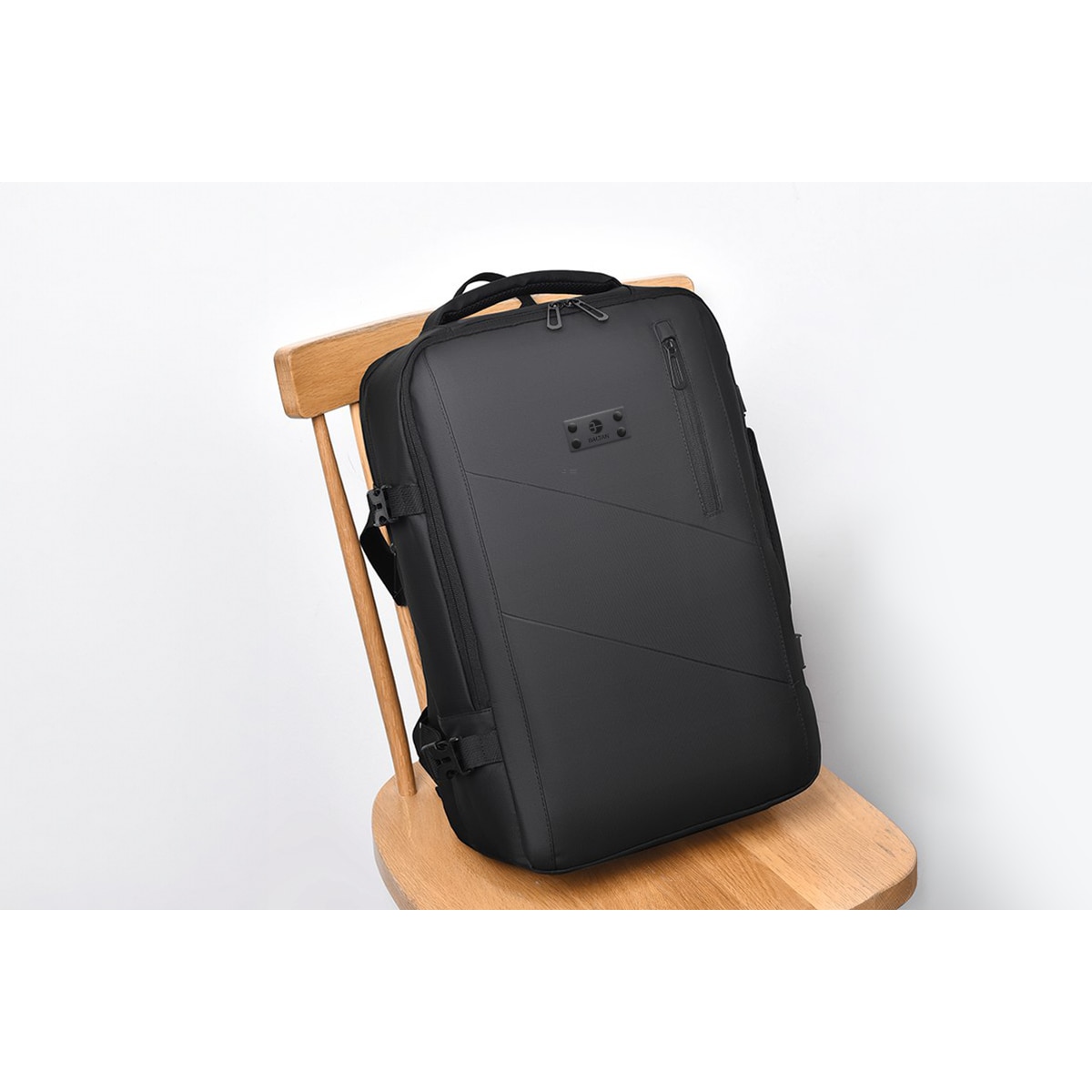 Rucsac de Voiaj, pentru Laptopuri pana la 15.6 Inch, Negru Baltan