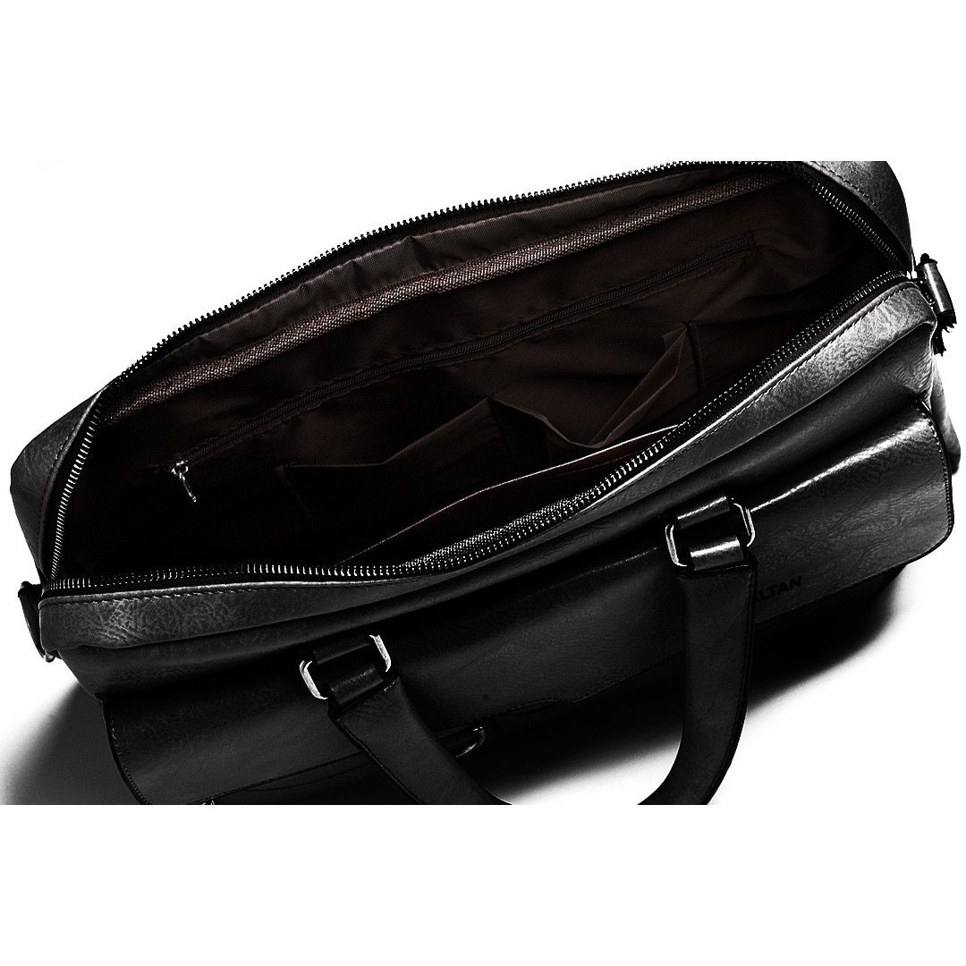 Geanta business eleganta pentru laptop din piele ecologica culoare neagra, compatibilitate laptop pana la 15'6 inch