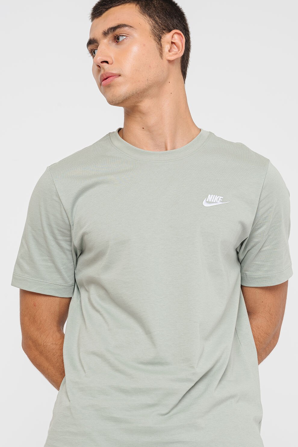 Club Normal Nike, Sportswear Club normál fazonú pamutpóló, Fehér, Halványzöld, L ...