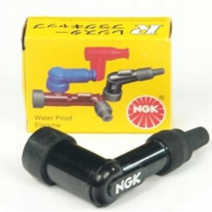 Capac bujie moto NGK LB05F, rezistent la apa, unghi 90, negru