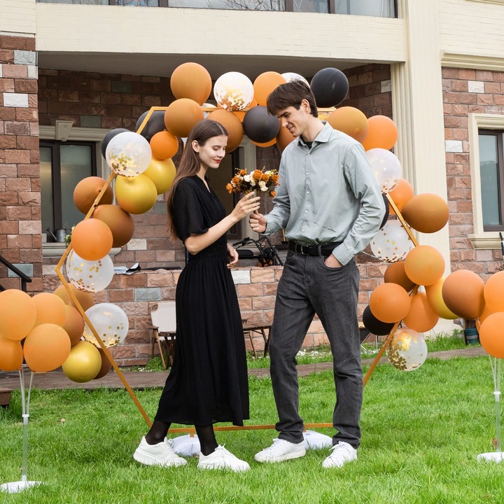 Set cadru hexagonal pentru aranjamente, WALALLA, metalic, galben, 2.08x2.25m