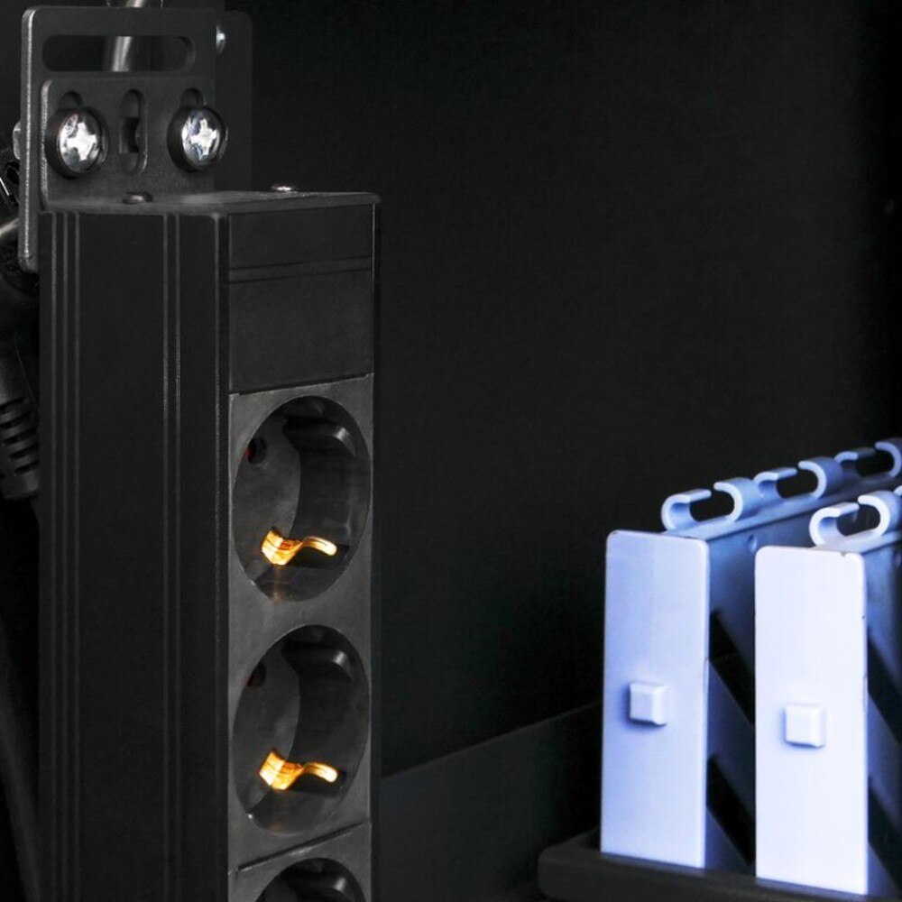 Set Kit 50 suruburi, 50 piulite si 50 saibe pentru montare in rack ...