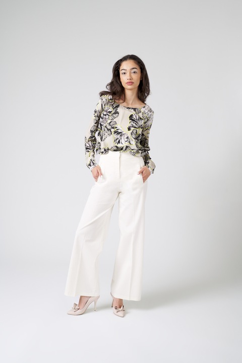 Pantaloni Secuiana la dunga, evazati, galben pal, Bumbac