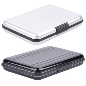 Huse, genti si carcase de protectie