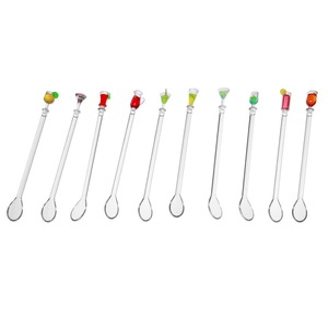 Paie si decoratiuni cocktail