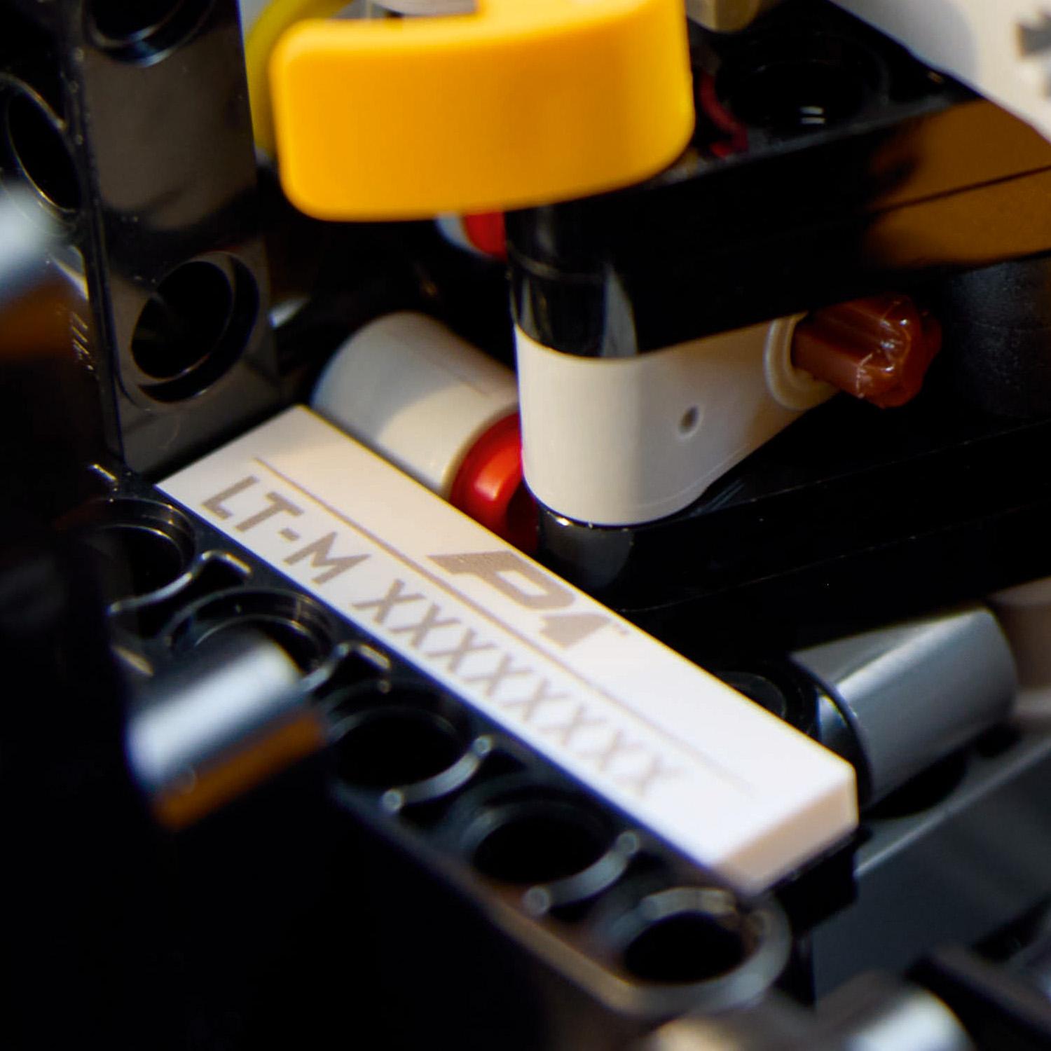 LEGO® Technic - McLaren P1™ 42172, 3893 piese - eMAG.ro