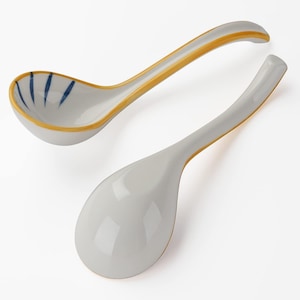 Polonice, linguri si clesti de bucatarie