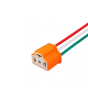 Becuri si sigurante auto