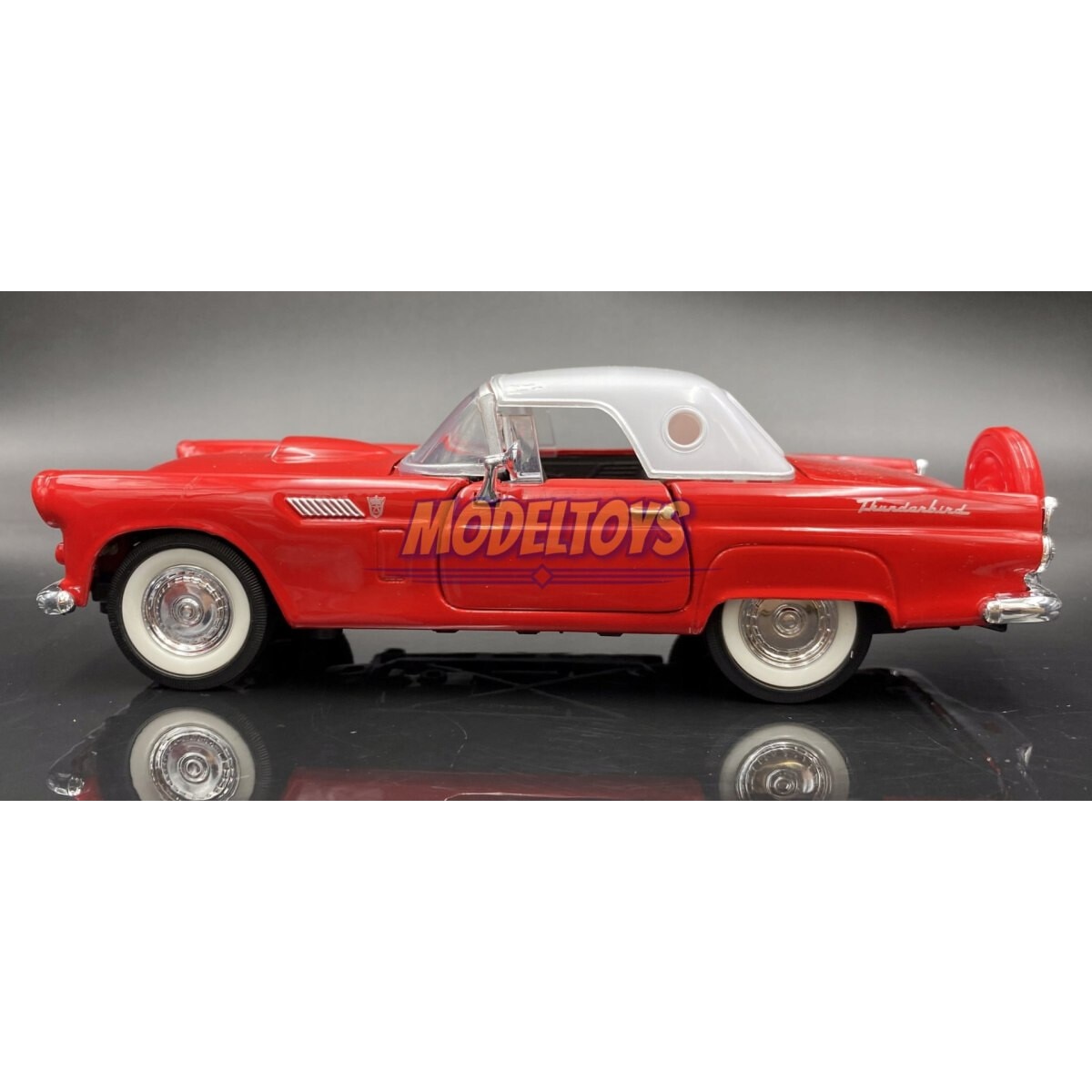 Macheta Auto Motormax, Metal, Ford Thunderbird Hard Top 1956, 1/24