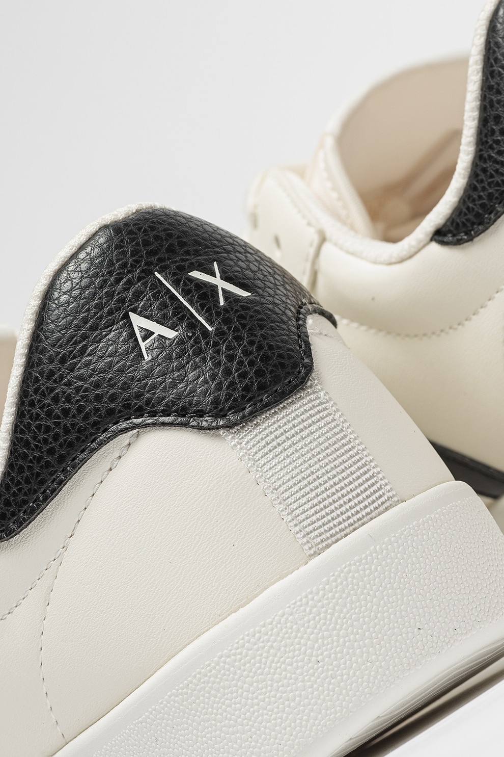 トップス ema125 ARMANI EXCHANGE, Pantofi sport low-cut cu detalii logo