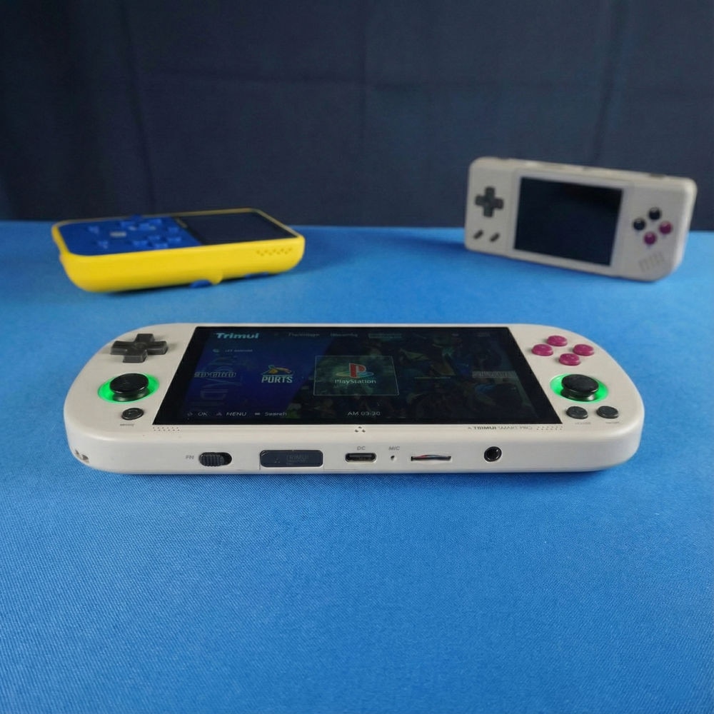 Consola retro portabila TRIMUI Smart Pro cu jocuri, quad core Cortex-A35 1.8GHz, 1GB LPDDR4, IPS LCD 4.96" 1280x720, 5000 mAh, WiFi 5, gri