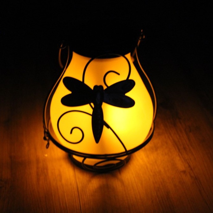 Lampa solara suspendabila, efect flacara, impermeabila, sticla mata, multicolor, model libelula