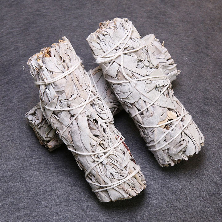 Fehér zsálya szárított levelek, 10-11cm-es csomag, 30-40g, természetes, légtisztító