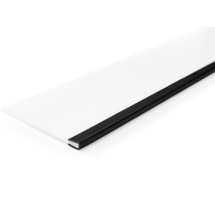 Уплътнение Quest, екологично PVC, RG4, 1 м, черно