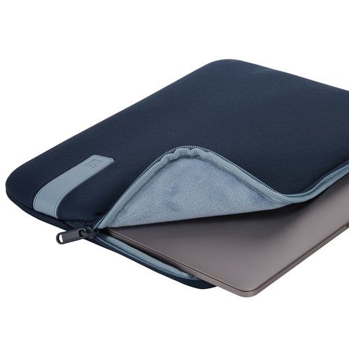 Husa laptop Case Logic REFMB-113, 13.3", textil, albastru inchis, dimensiuni 335x30x240mm