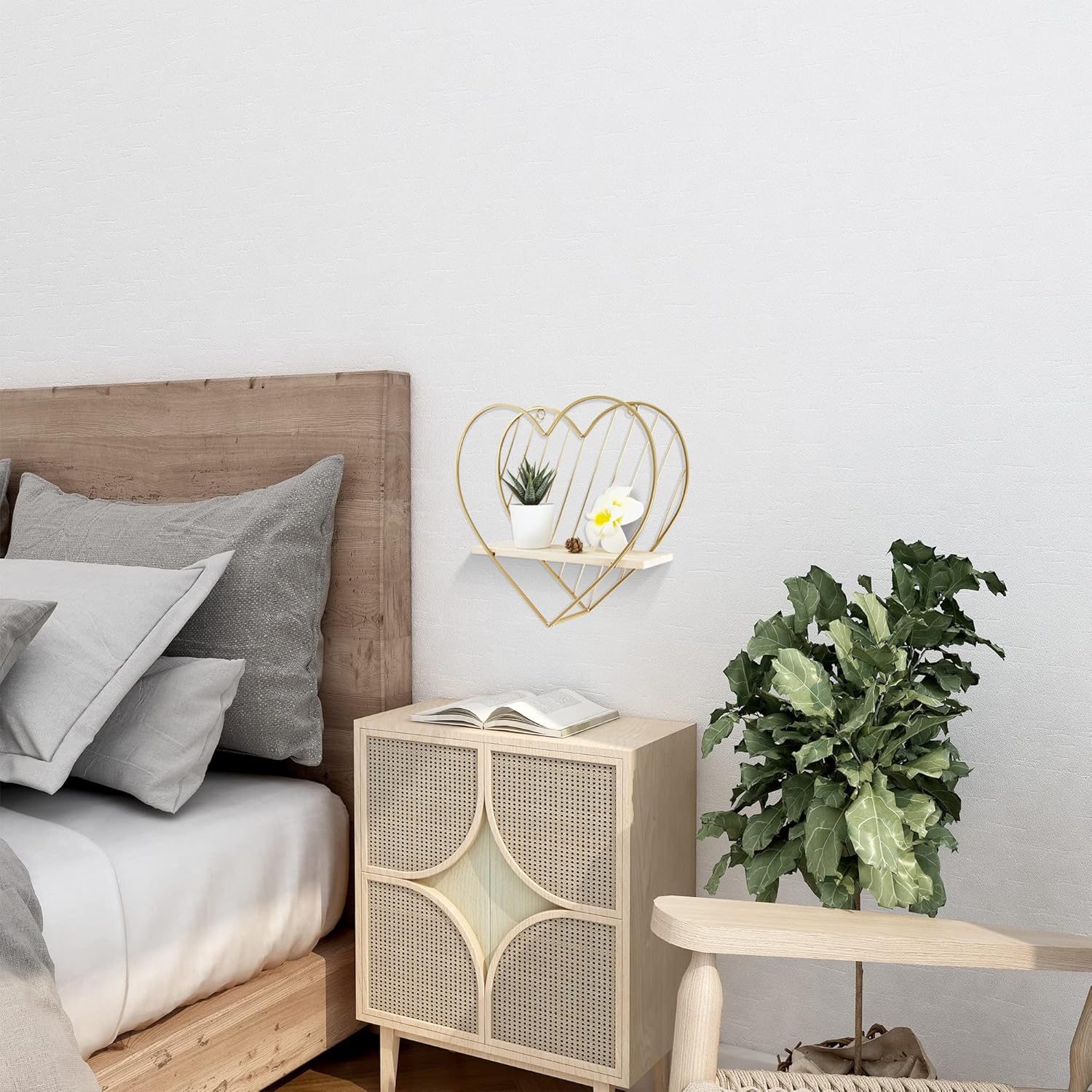 Raft flotant, design inima, metal aurit - eMAG.ro