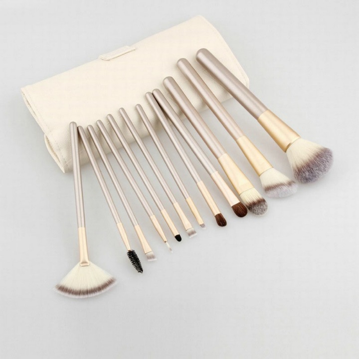 Set pensule machiaj