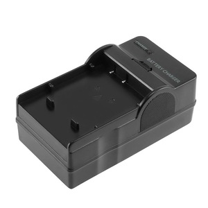 Acumulatori si incarcatoare dedicate