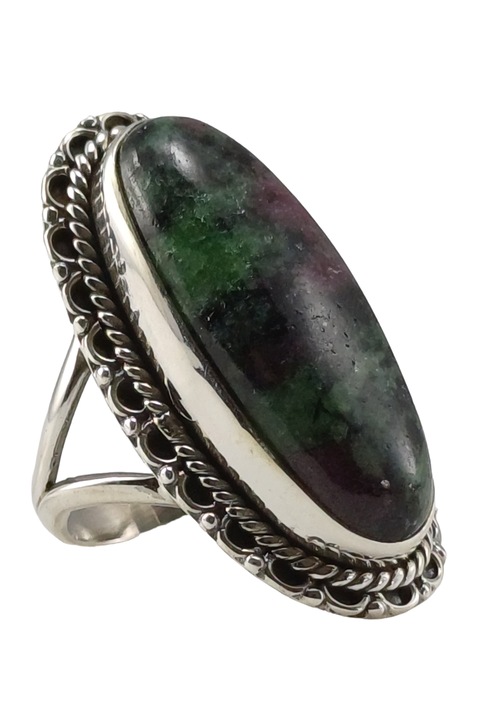 Inel din argint 925, TSR cu piatra naturala rubin in fuchsit oval marime 17, 5 mm model 4MSS1