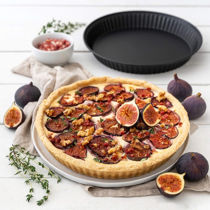 Mély pizza sütőedény szénacél fekete 29.5x3.7cm
